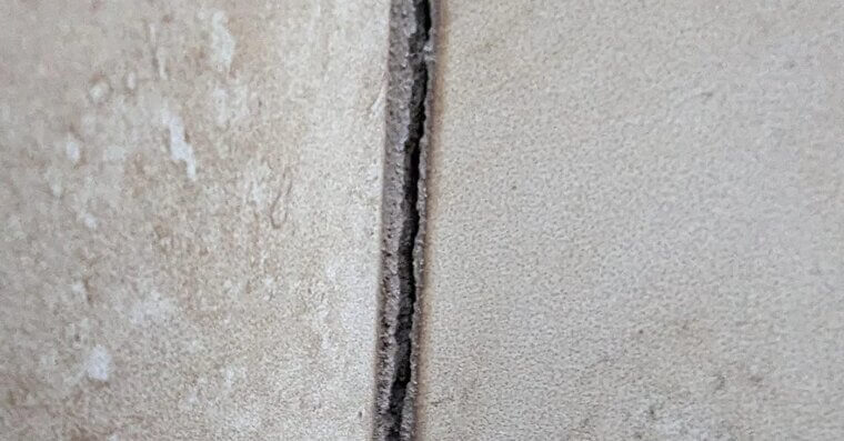 Minor Grout or Caulk Issues