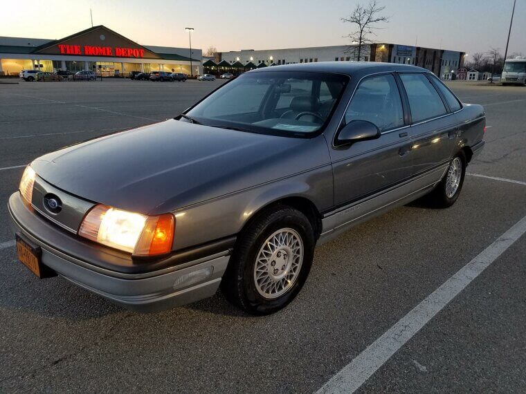 1986 Ford Taurus