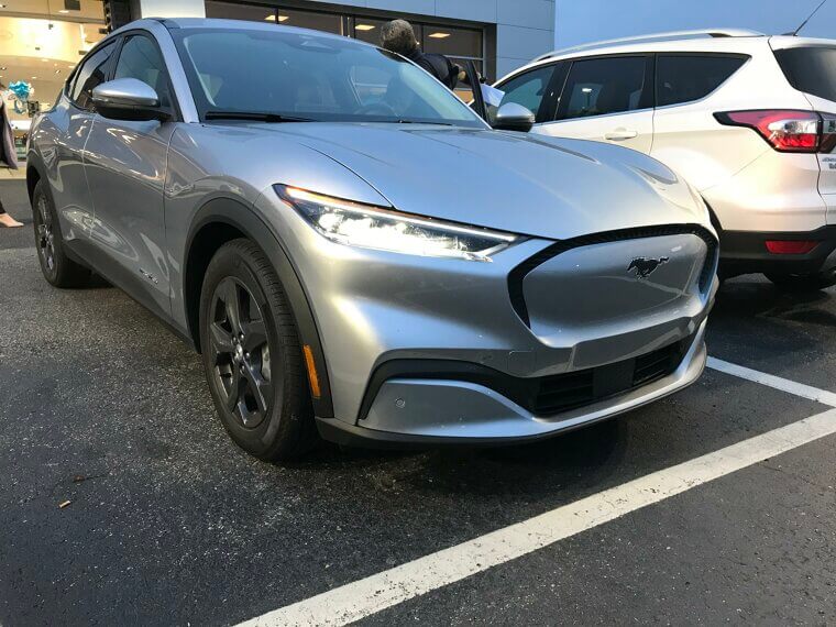 2020 Ford Mustang Mach-E