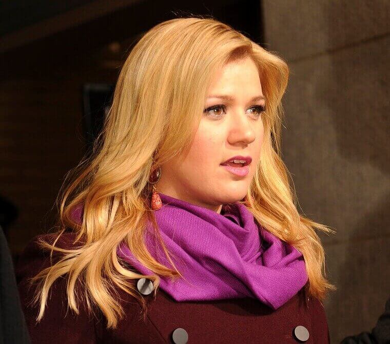 27. Kelly Clarkson: The Star Whose Own Husband Allegedly Told Her She Wasn't Hot Enough for Television
