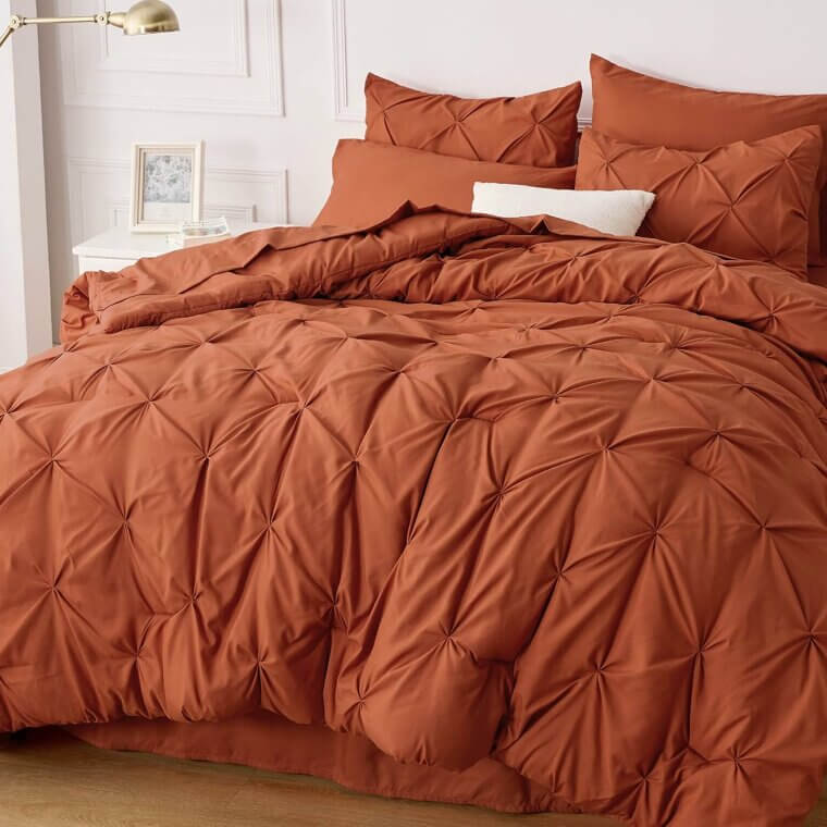 Luxurious Comfort With Bedsure Comforter Set - Ultimate Cozy Experience - Now 5% Off! 