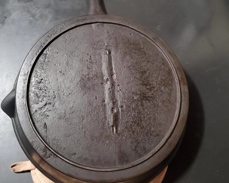 "Gate Marked" Cast Iron Skillets: The $1,200 Kitchen Heavyweight