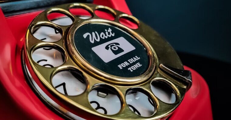 Using a Rotary Phone