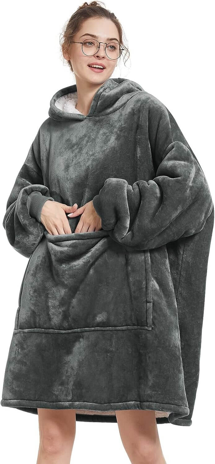 Aemilas Blanket Hoodie - Cozy Comfort for Everyone - Don’t Miss the 11% Discount!