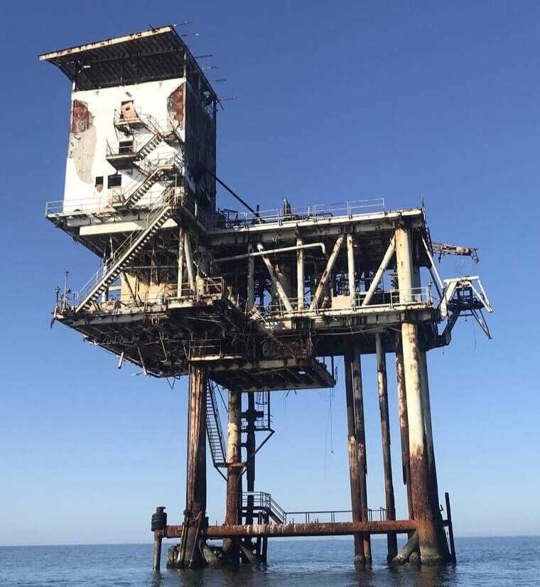 Fueling the Crash of the Oil Industry