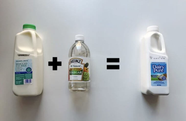 Replace Buttermilk With Milk and Vinegar