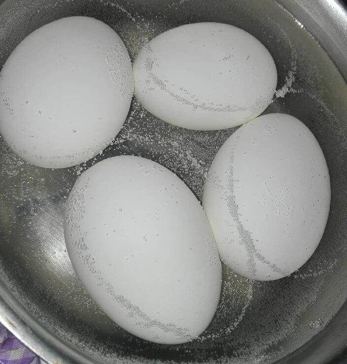 Soak Eggs in Water Before Using Them