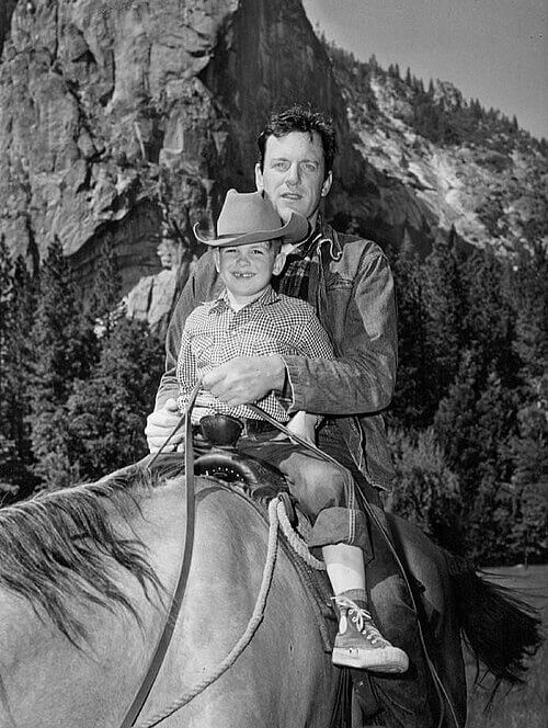 James Arness: The Gunsmoke Icon Who Found Peace in Ranching