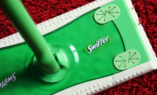 The Many Useful Things You Didn’t Know a Swiffer Could Do