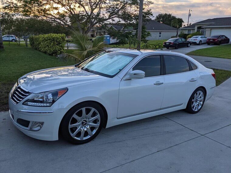 Hyundai Equus