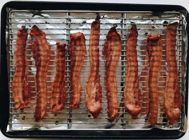 Cooling Rack: Baking Extra Crispy Bacon in the Oven
