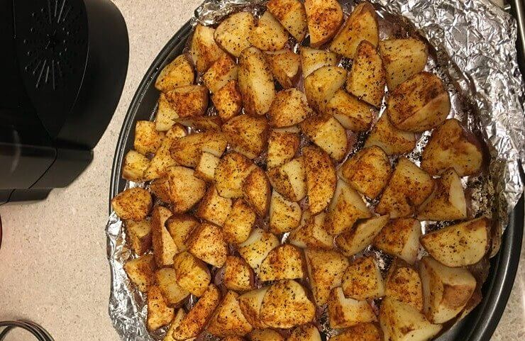 Wenn du Kartoffeln in großen Mengen kochst, kannst du jederzeit eine einfache Mahlzeit zubereiten