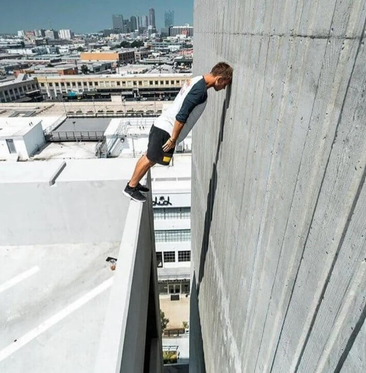 Has the Planking Trend of 2011 Resurfaced?