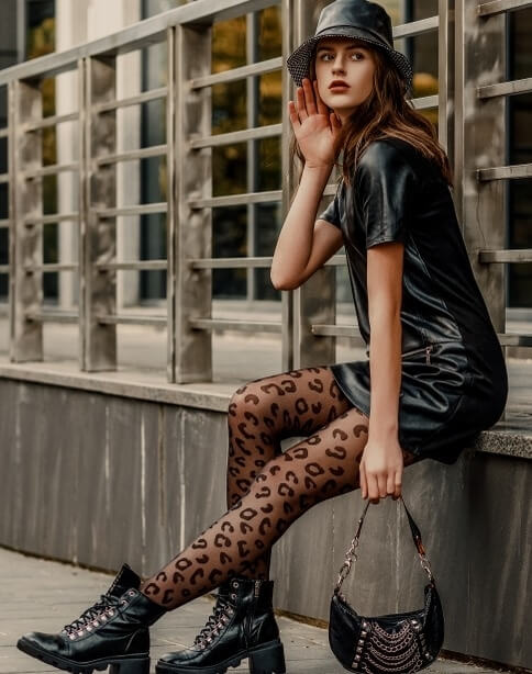 Big And Thick Boots With Dresses