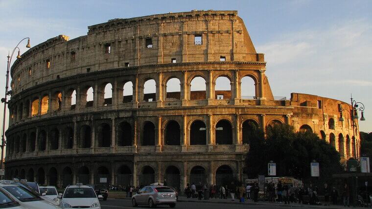 The Neighbors of the Colosseum: Living in the Heart of Ancient Rome