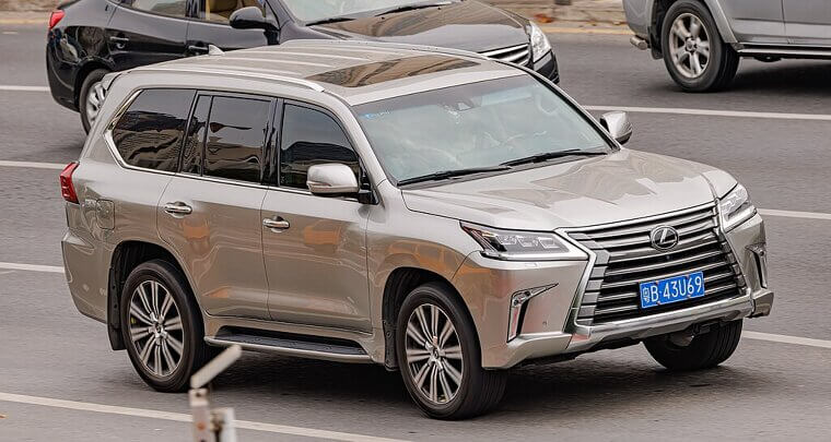 Lexus LX 570 (2008–2021)