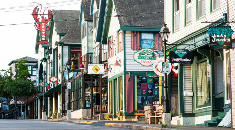 Bar Harbor, Maine: Where Acadia’s Mountains Meet the Atlantic