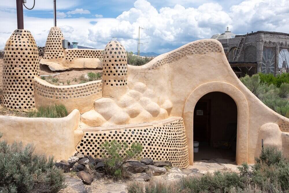 The Most Breathtaking Small Towns in North America to Visit in Your "Golden Era"