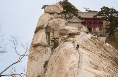 Houses That Would Require Nerves of Steel to Live in