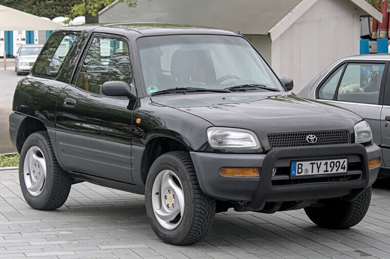 Toyota RAV4: The Gold Standard for Low-Stress Engines and Simple Component Access