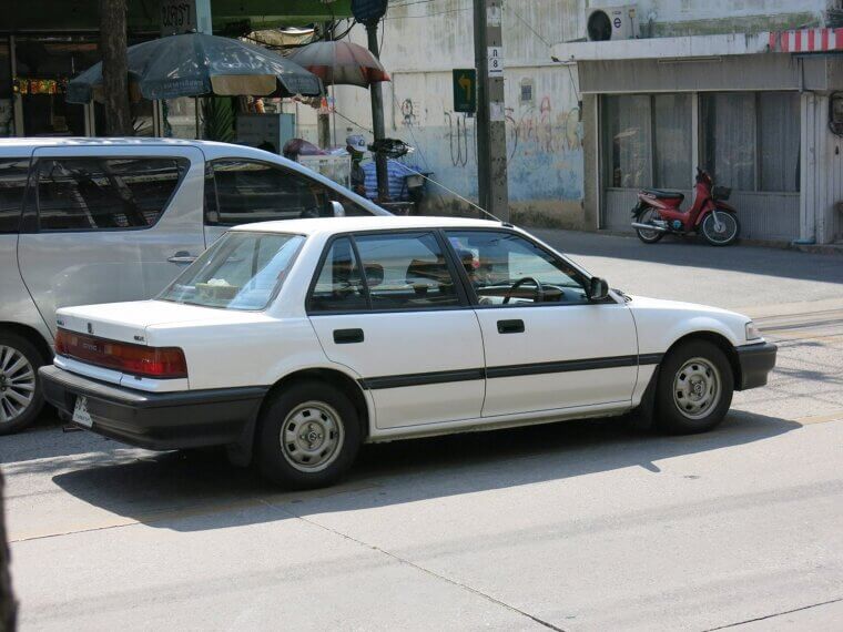 1990 Honda Civic: The Lightweight Classic Mechanics Love for Its "Fix-It-In-The-Driveway" Simplicity