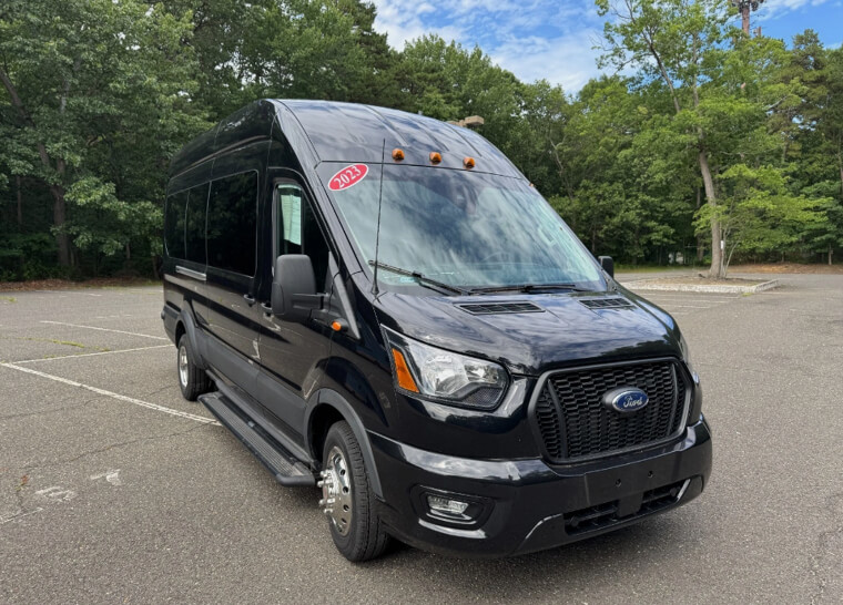 2023 Ford Transit-350 XL HR - $93,800.00