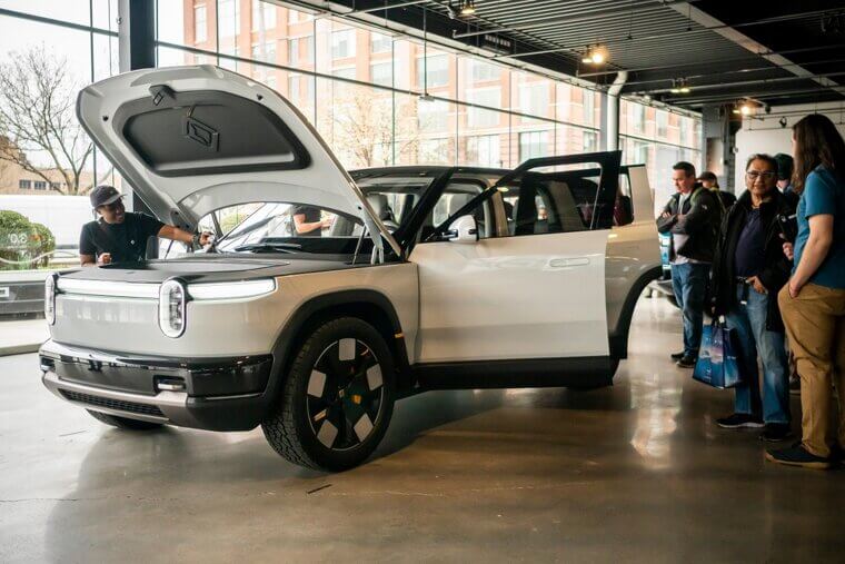 Rivian R2 - 2026