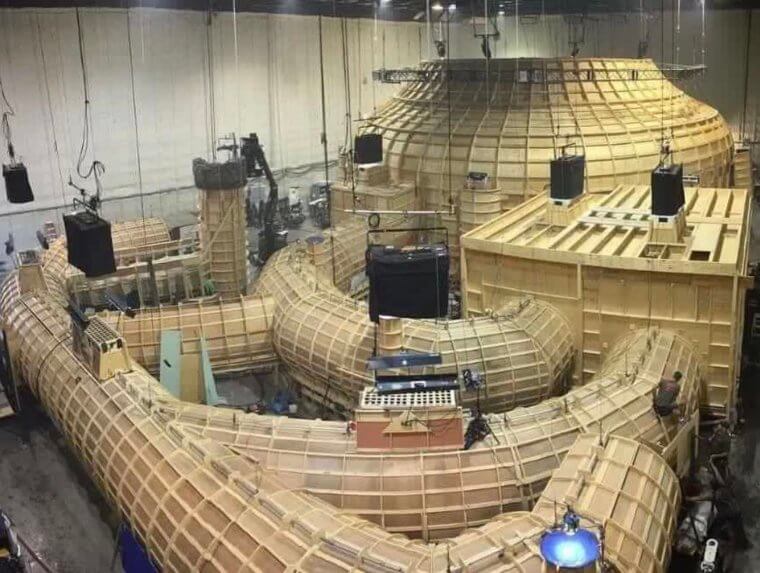 The Exterior Of The Sewer Set In IT