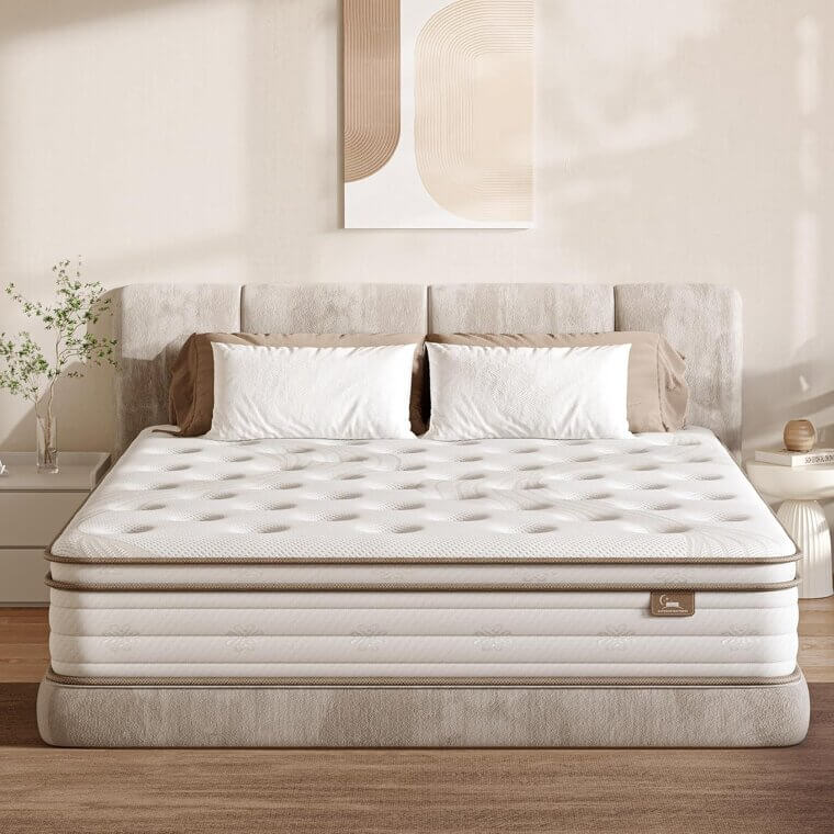 Queen Hybrid Mattress - Comfort & Support for Restful Sleep