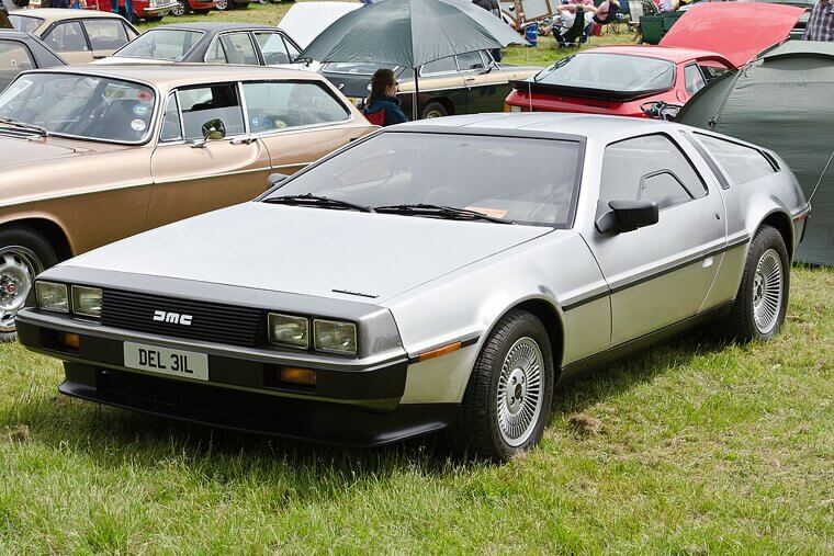DMC DeLorean (1981-1983)