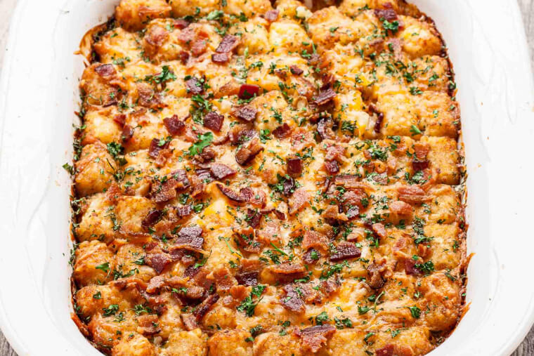 Tater Tot Breakfast Casserole
