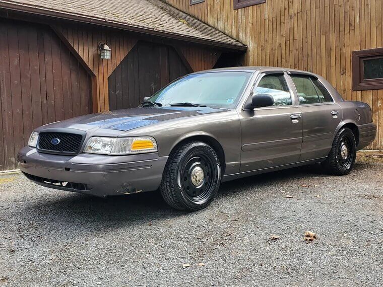 Ford Crown Victoria