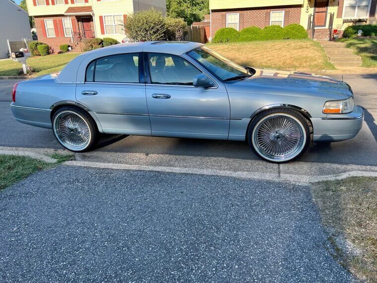 Lincoln Town Car