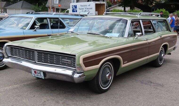 Ford Country Squire Wagon