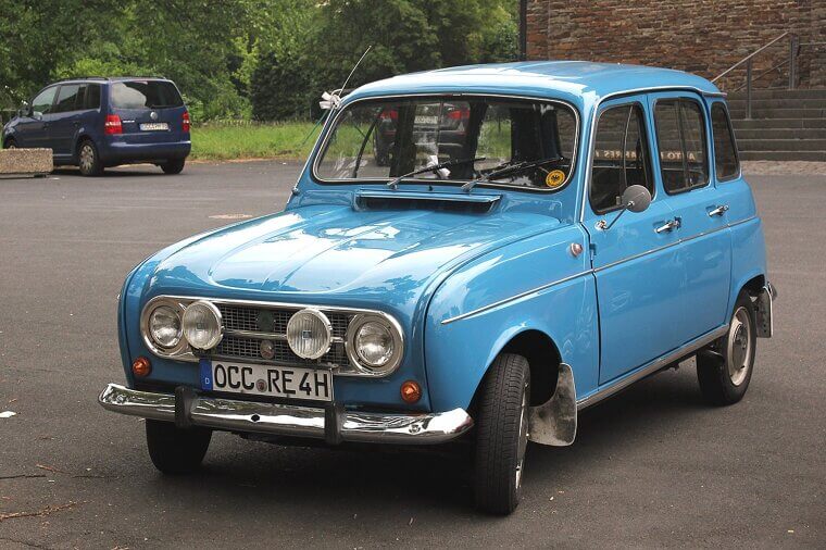Renault 4