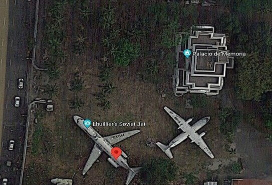 https://www.weirdgoogleearth.com/2022/05/06/your-very-own-backyard-plane/