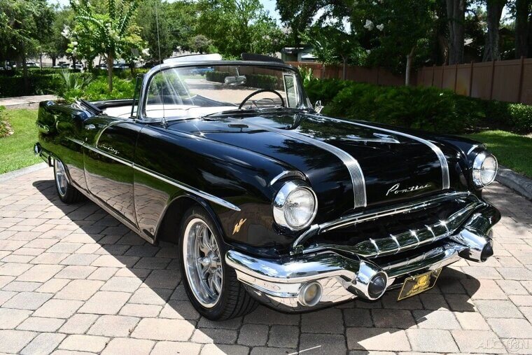 1956 Pontiac Star Chief - $20,000