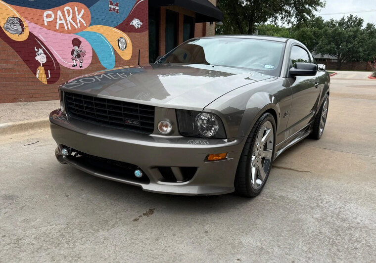 2005 Ford Mustang GT - $23,900.00