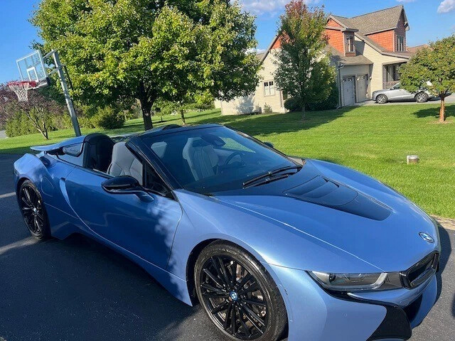 2019 BMW I8 Base AWD Roadster - $71,990.00