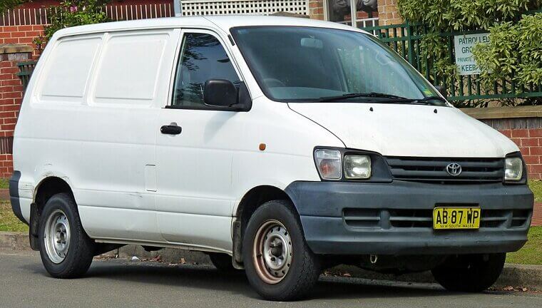 Toyota TownAce/MasterAce Surf (1982–1996)