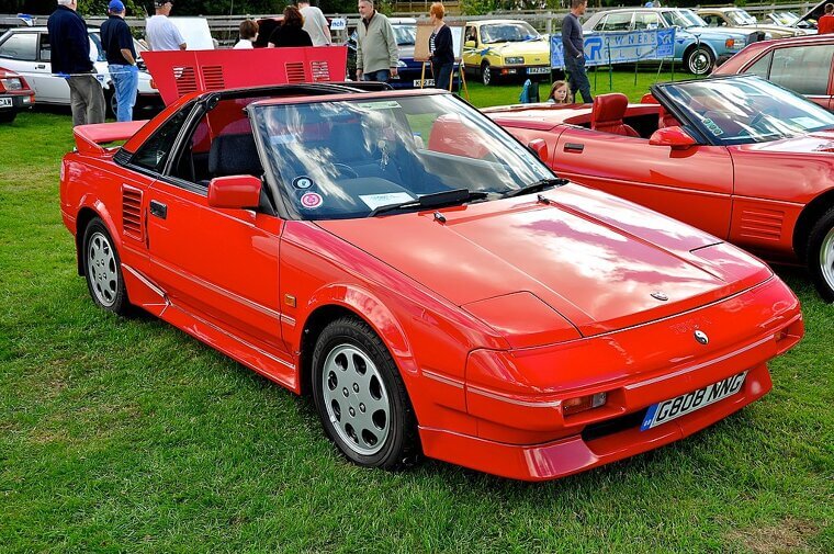 Toyota MR2 AW11 (1984–1989)