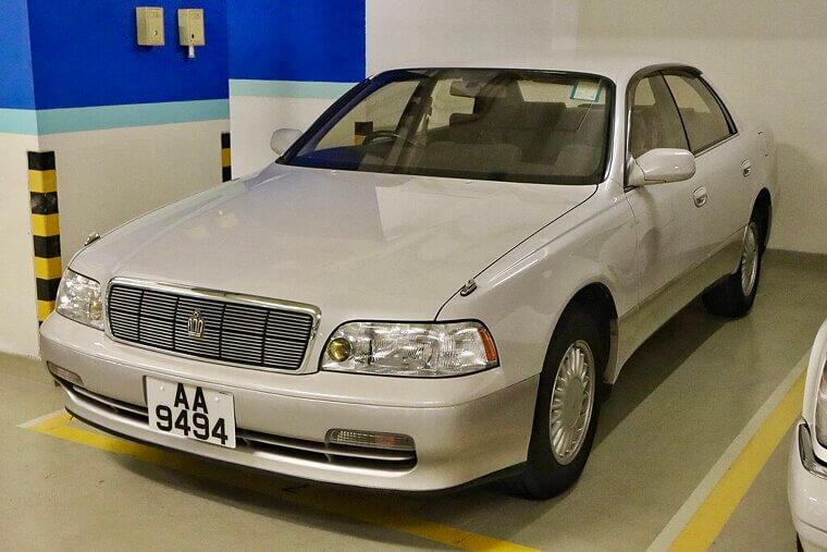 Toyota Crown Majesta (S140/S150) (1991–1999)