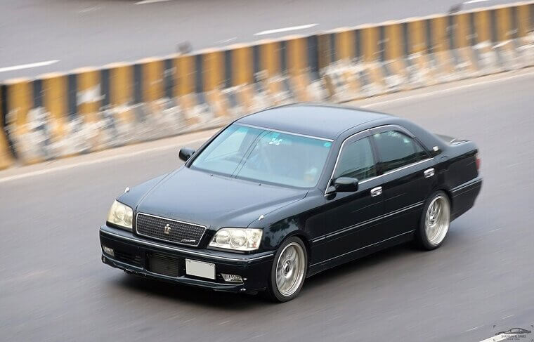 Toyota Crown Athlete (S170) (1999–2003)