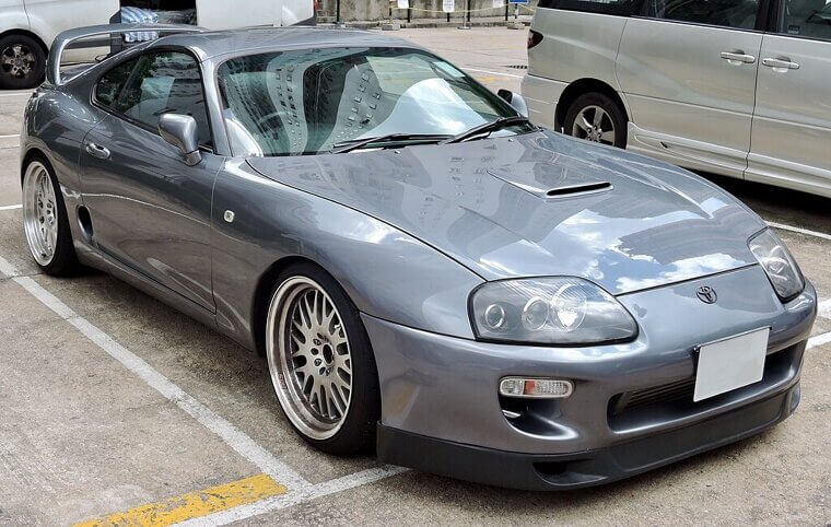 Toyota Supra A80 (1993–2002)