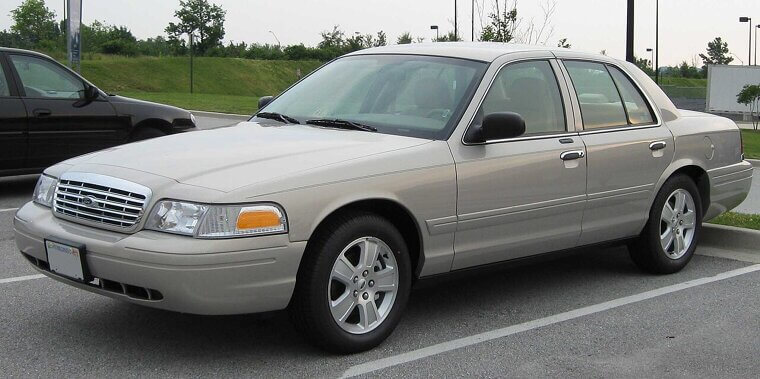 Ford Crown Victoria (1992-1997)