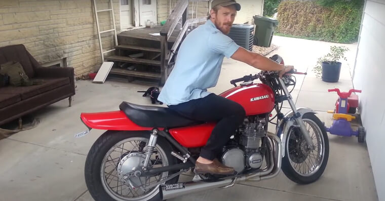 Kawasaki KZ900 (1976–1977)