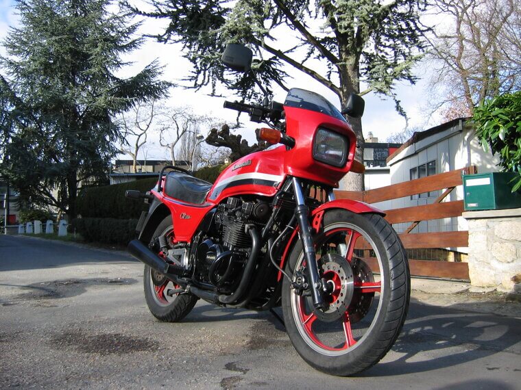 Kawasaki GPz550 (1981–1985)