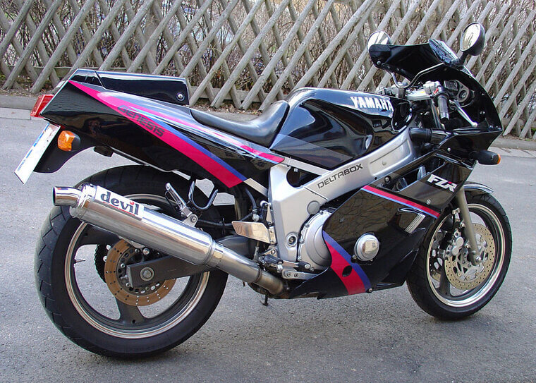 Yamaha FZR600 (1989–1999)
