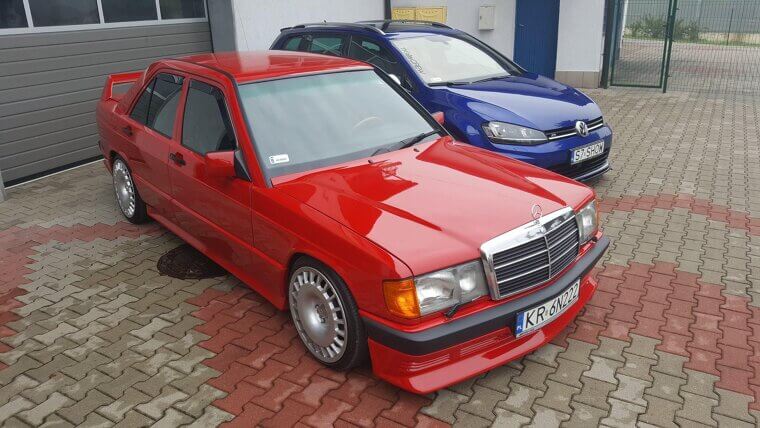 Mercedes-Benz 190E
