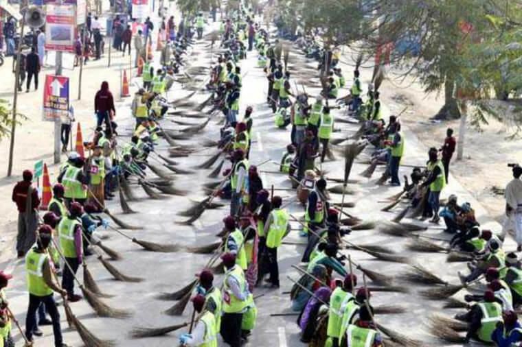 Three-Minute Cleaning Of The Street Lead To A World Record